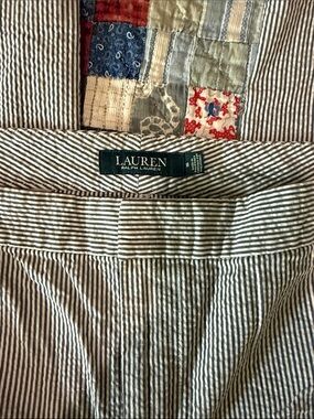 Lauren Ralph Lauren Women’s  Seersucker Stripe Chinos  Pants Size 18 Cropped